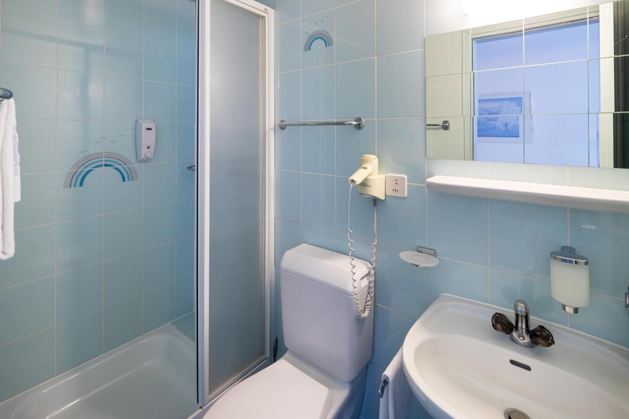 Hotel Rondinella Локарно Стая снимка